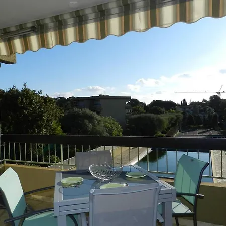 Apartment Avec Parking, Climatisation - 4 Pers. - Fr-1-251-943 *