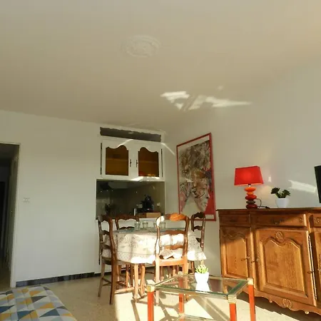 Avec Parking, Climatisation - 4 Pers. - Fr-1-251-943 Apartment Bormes-les-Mimosas